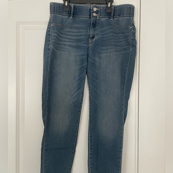 Apt. 9 Women's Ankle Jeans in Blue - Picture 3 of 12
